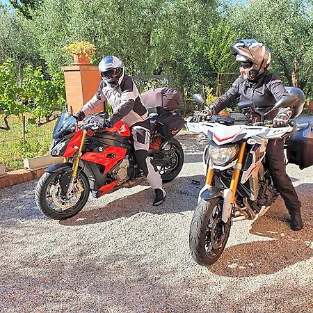 Orto Degli Ulivi Bed & Breakfast *